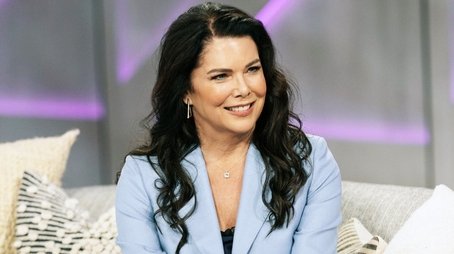 Lauren Graham, Mo Amer, the Black Keys (2022) - Episode 47 poster and promotional image