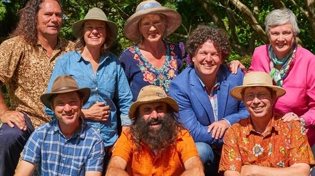 Gardening Australia (2005) poster