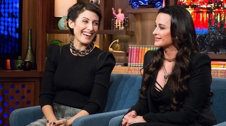 Kyle Richards and Lisa Edelstein (2015) - Episode 193 poster and promotional image