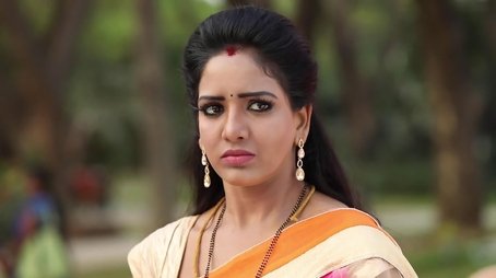Nandini Supports Chinnathambi (2018) - Episode 121 poster and promotional image