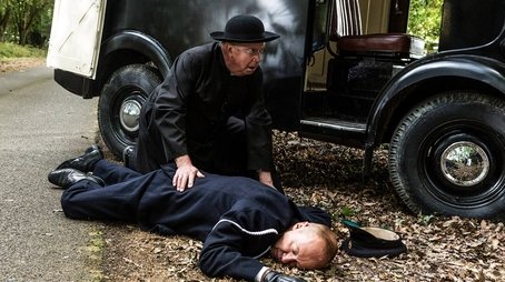 The Honourable Thief (2019) - Episode 10 poster and promotional image