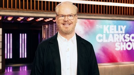 Jim Gaffigan, Justice Smith, Jennifer Garner, Scotty McCreery (2024) - Episode 129 poster and promotional image