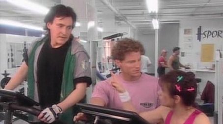 Au gym - À l'urgence - En convalescence (1997) - Episode 5 poster and promotional image