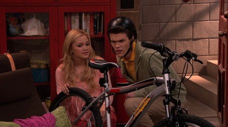 Bicycle Thief (2014) - Episode 19 poster and promotional image