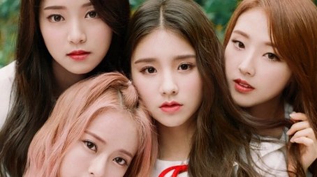 Season 5 – LOONA 1/3 (Love & Live) (2017) - Season 5 poster and promotional image