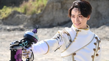 Strange! The Man in the Spider Mask (2023) - Episode 11 poster and promotional image