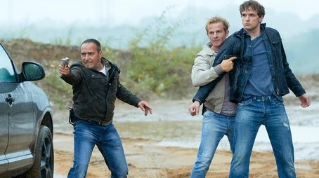 Unter Brüdern (2017) - Episode 9 poster and promotional image