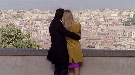 Domenica, 1º gennaio (2012) - Episode 26 poster and promotional image