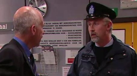 Ontsnapt en Ontbroken (2002) - Episode 20 poster and promotional image