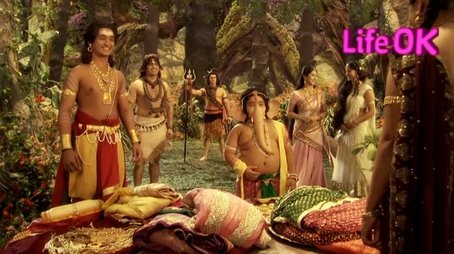 Parvati creates a replica (2013) - Episode 18 poster and promotional image