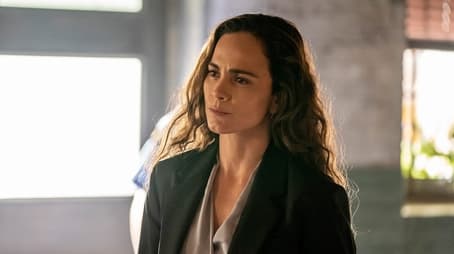 Me Llevo Manhattan (2021) - Episode 2 poster and promotional image