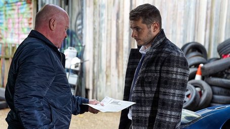 17/12/2019 (2019) - Episode 201 poster and promotional image