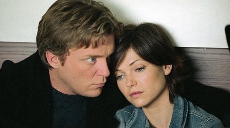 The Siege (2002) - Episode 9 poster and promotional image