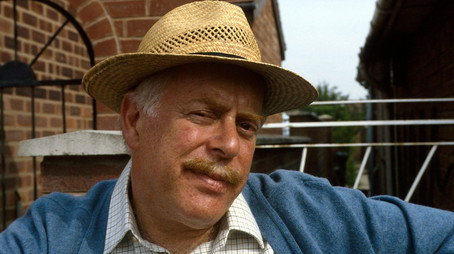 Keeping Up Appearances 시즌 2