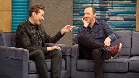 Tony Hale Wears a Blue Flannel Shirt and Fuchsia Sneakers (2016) - Episode 3 poster and promotional image