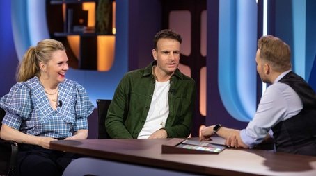 Press under fire | Jelka van Houten & Henry van Loon (2022) - Episode 26 poster and promotional image