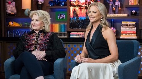 Candice Bergen; Faith Ford (2018) - Episode 156 poster and promotional image