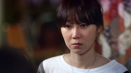 The Woman with the Germanium Bracelet (2) (2019) - Episode 2 poster and promotional image