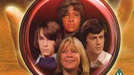 Series 3 (1975) - Season 3 poster and promotional image