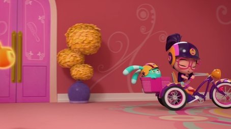 Fuzzly Lemonade Stand (2020) - Episode 32 poster and promotional image
