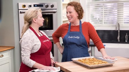 Plenty of Garlic and Parm (2017) - Episode 11 poster and promotional image