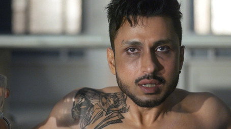 Kaun Jamoora, Kaun Madari (2025) - Episode 8 poster and promotional image