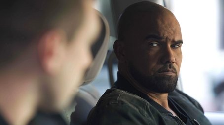 S.W.A.T.: Força de Intervenção516