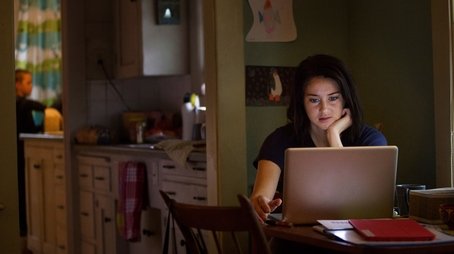 Once Bitten (2017) - Episode 5 poster and promotional image