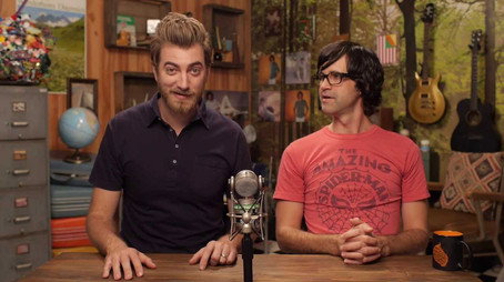 Good Mythical Morning Σεζόν 0