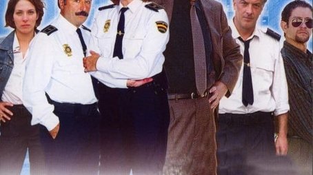 Season 2 (2000) - Season 2 poster and promotional image