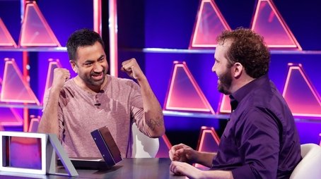 Italia Ricci vs. Kal Penn and Ayesha Curry vs. Graham Elliot (2019) - Episode 2 poster and promotional image