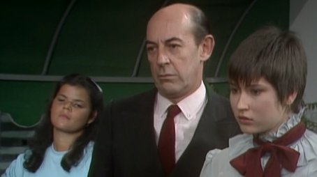 Chapter 136 (1981) - Episode 138 poster and promotional image