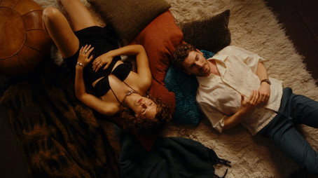 Friends Sex and Games Σεζόν 1