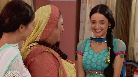 Khushi sets up a sweet shop (2011) - Episode 52 poster and promotional image