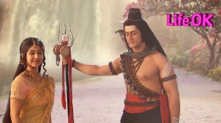 Dashanan takes away the palace (2013) - Episode 31 poster and promotional image