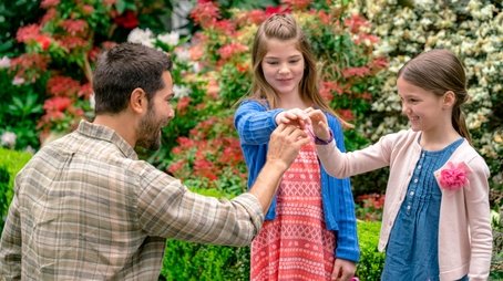 Photographs and Memories (2017) - Episode 3 poster and promotional image