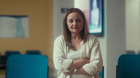 The crazy women of the dock (2024) - Episode 4 poster and promotional image
