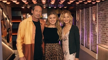 Meg Ryan, David Duchovny, Kat Graham (2023) - Episode 15 poster and promotional image