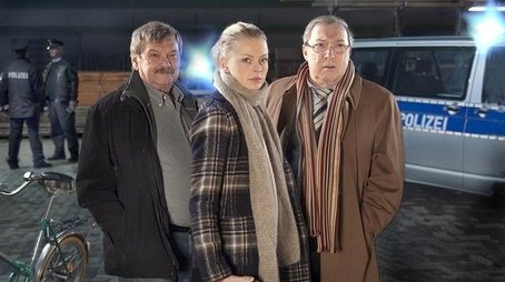 Blutiges Geld (2010) - Episode 2 poster and promotional image