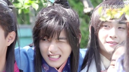 BTS (방탄소년단) This is 한성 of '화랑 (Hwa Rang)' (a.k.a. BTS V ^ㅁ^) (2017) - Episode 4 poster and promotional image