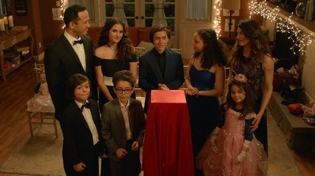Stuck in the Diaz Awards (2017) - Episode 20 poster and promotional image