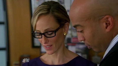 Chapter Twenty: La Vie En Pose (2009) - Episode 13 poster and promotional image