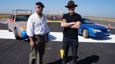 Car Chase Chaos / Animal Antics (2014) - Episode 4 poster and promotional image