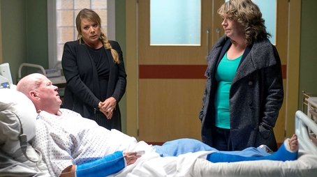 27/10/2015 (2015) - Episode 172 poster and promotional image