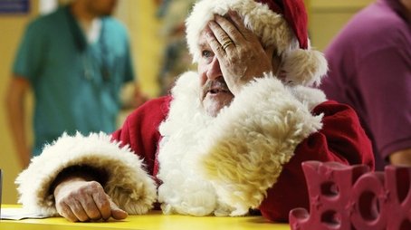 I Saw Mommy Killing Santa Claus (2012) - Episode 16 poster and promotional image