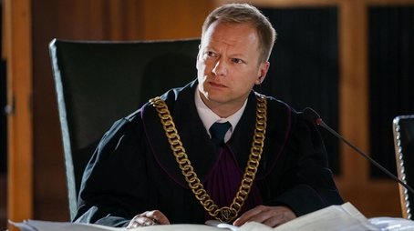Tod einer Journalistin (2019) - Episode 8 poster and promotional image