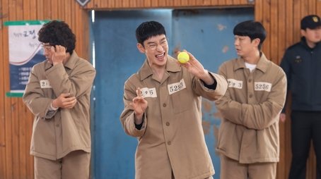 Ha-joon Versus Do-ki (2023) - Episode 15 poster and promotional image