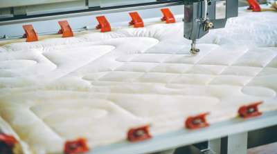 Beds-Hastens, Satellites, Indoor Salads (2017) - Episode 2 poster and promotional image