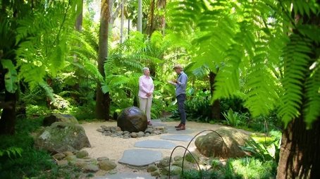 Episode 8 Garlic Guide, Wellbeing Garden & Florist Pot (2021) - Episode 8 poster and promotional image