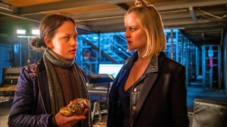 Im Darknet (2021) - Episode 2 poster and promotional image